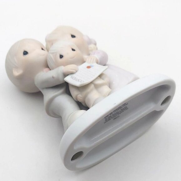 Vintage Precious Moments God Bless The Day We Found You Porcelain Figurine 1986 - Picture 6 of 9